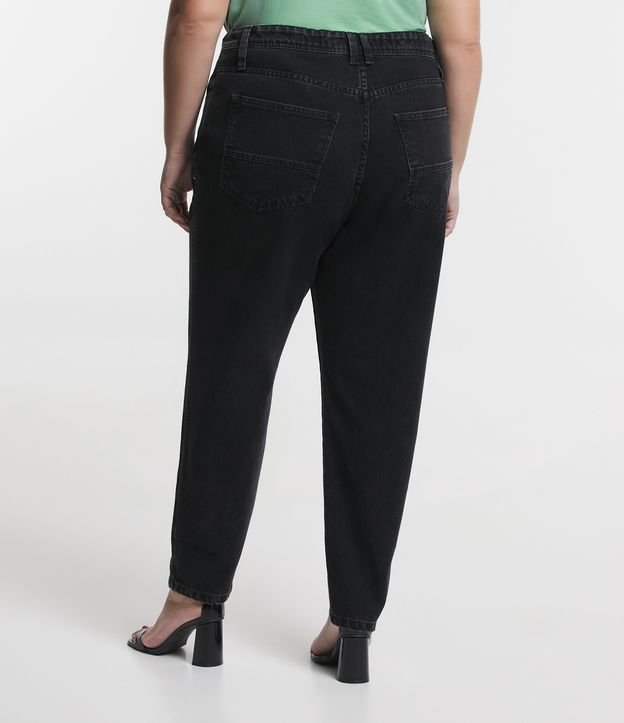 Calça Mom em Jeans com Bolsos Curve & Plus Size Preto 3