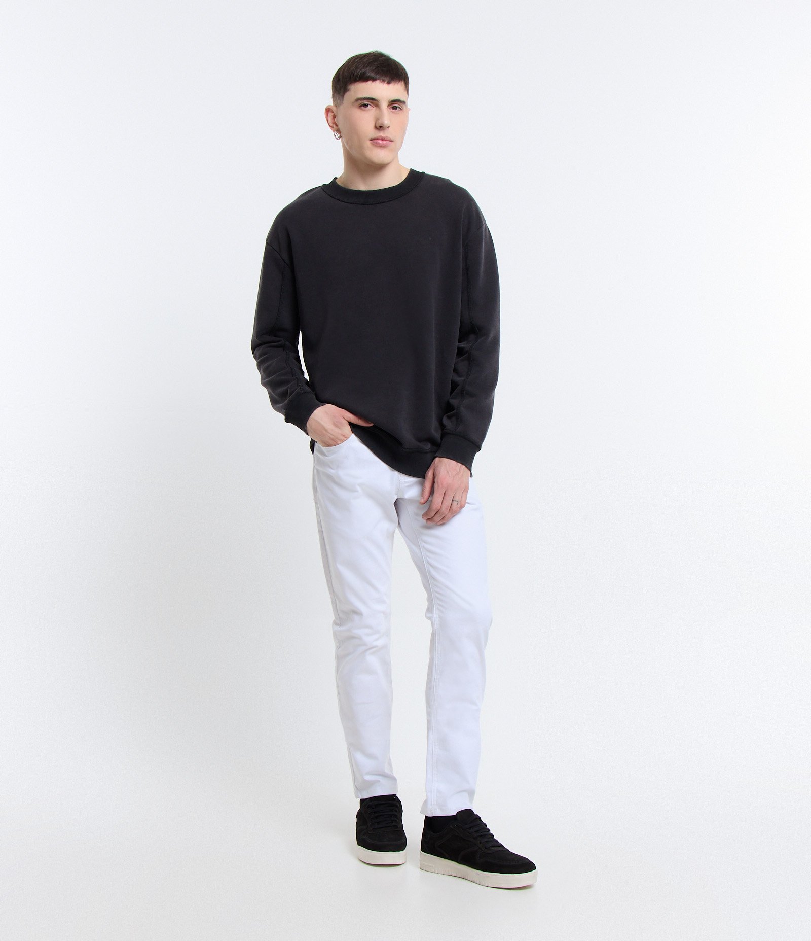 Calça Skinny Básica em Sarja com Elastano e Bolsos Branco 1