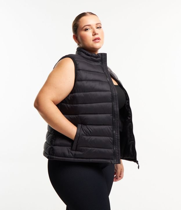 Colete Puffer em Poliamida Ultraleve com Gola Alta Curve & Plus Size Preto 1