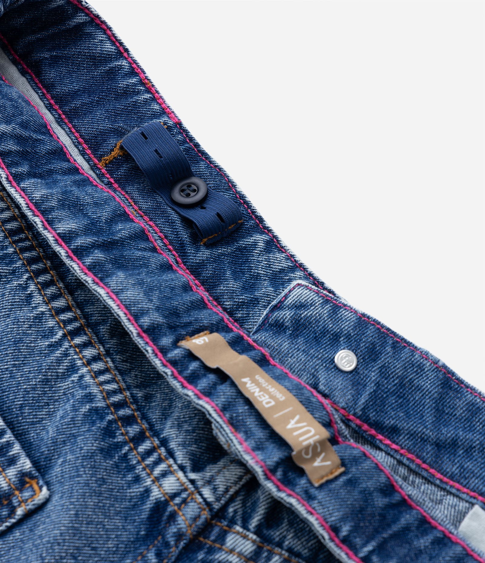 Short Mom Jeans com Aplicação de Strass na Parte Frontal Curve & Plus Size Azul 9