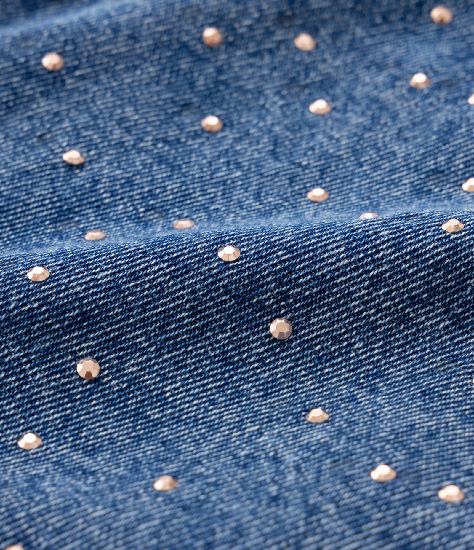 Short Mom Jeans com Aplicação de Strass na Parte Frontal Curve & Plus Size Azul 10