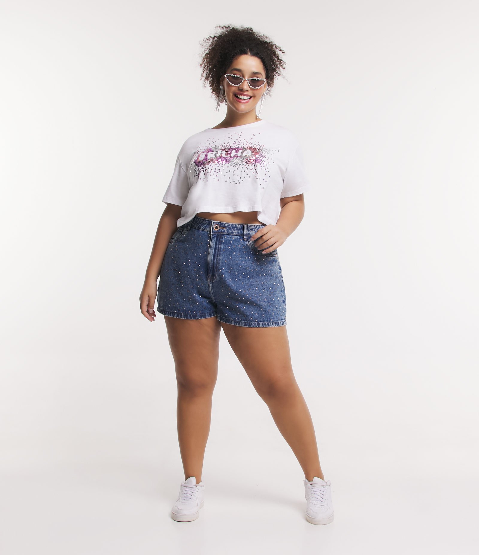 Short Mom Jeans com Aplicação de Strass na Parte Frontal Curve & Plus Size Azul 1