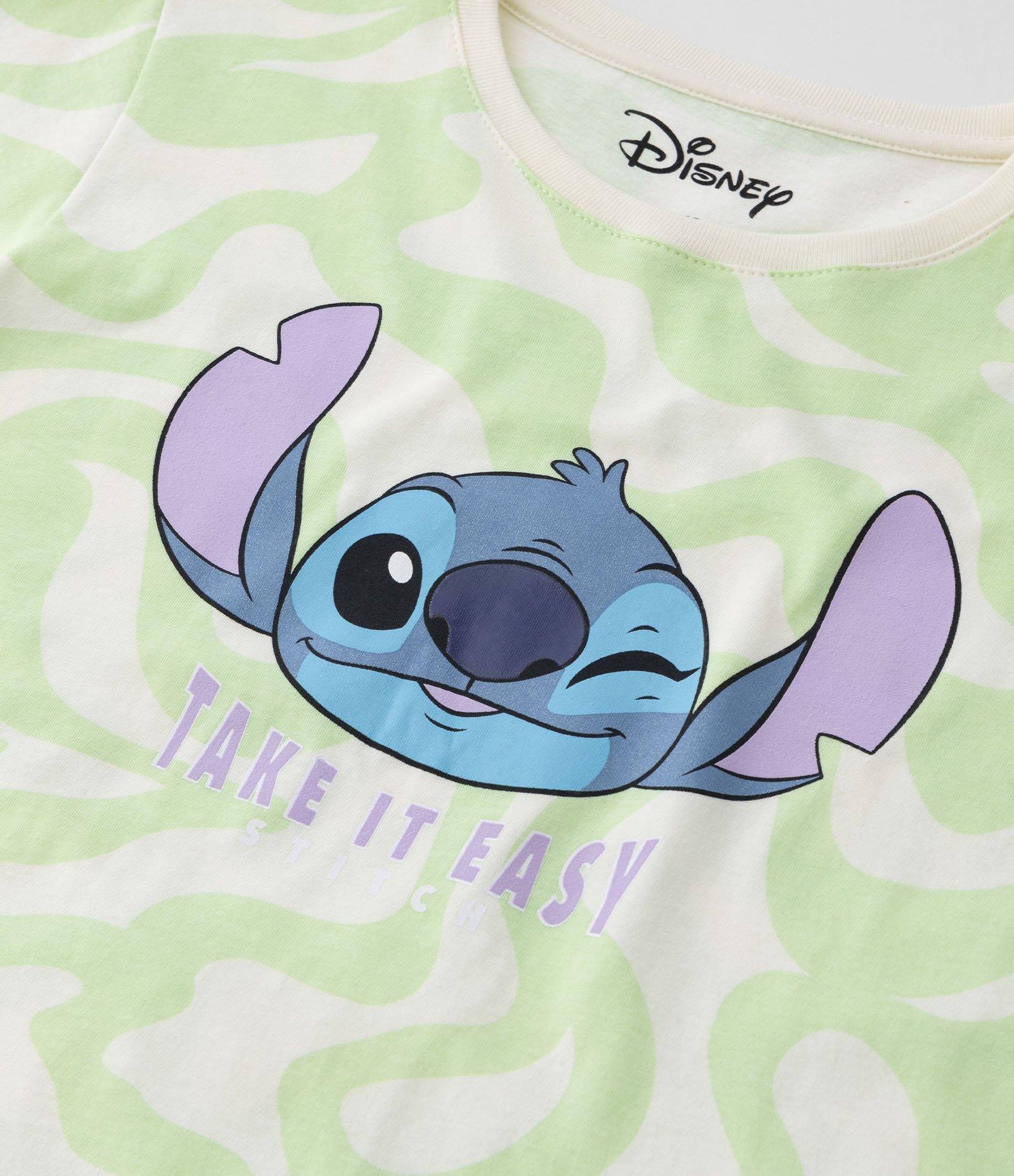 Camiseta Cropped Infantil com Estampa do Stitch - Tam 5 a 14 anos Verde 3