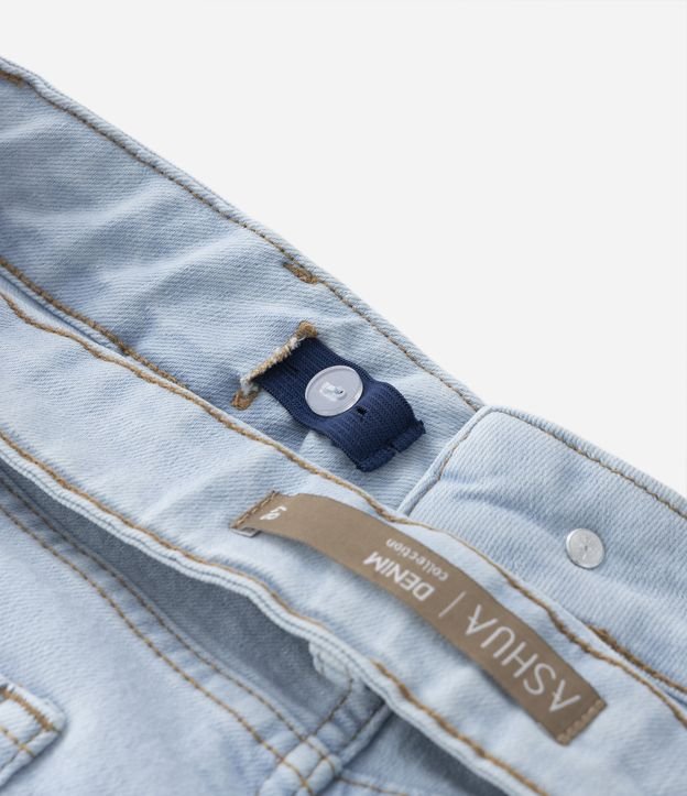 Short Jeans com Elastano e Bolso Falso Curve & Plus Size Azul Claro 7