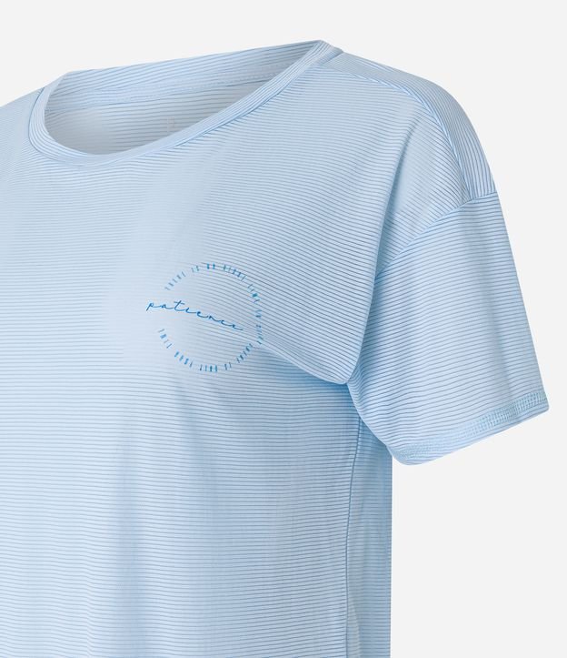Camiseta Esportiva com Textura e Estampa Lettering Azul Claro 6