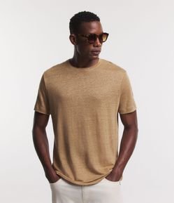 Camiseta Manga Curta Texturizada em Linho Puro