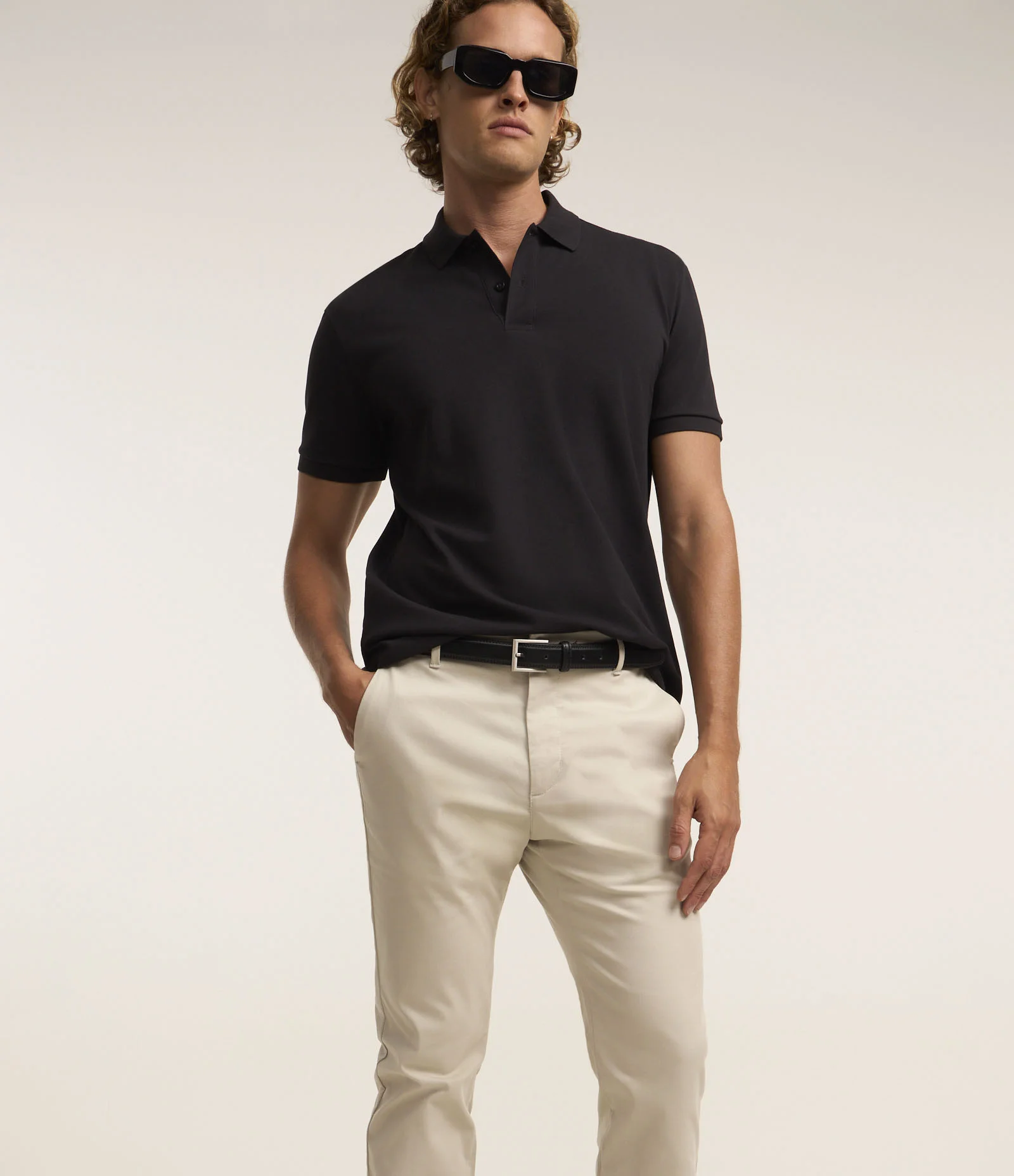 Calça Slim em Sarja com Bolsos Faca Cinza 2