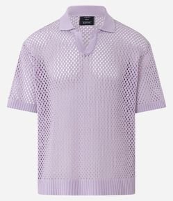 Camisa Polo Boxy Efeito Crochê com Gola V e Textura Vazada