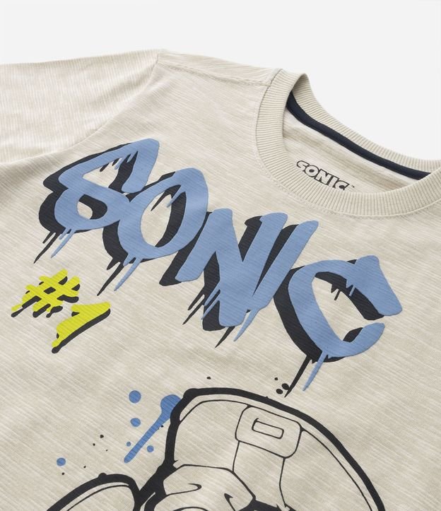 Camiseta Infantil com Estampa Sonic - Tam 4 a 12 Anos Bege