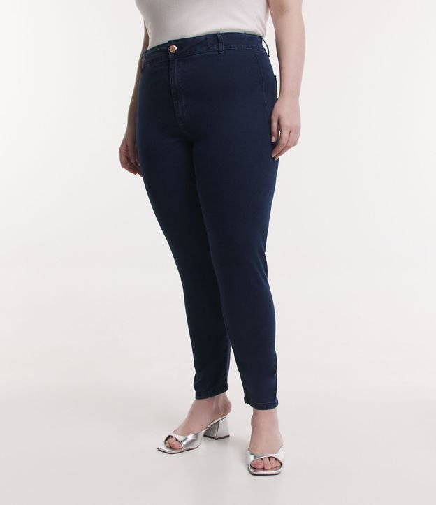 Calça Skinny em Jeans Sem Costura Lateral Curve & Plus Size Azul 2