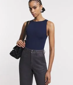 Body Básico em Poliamida com Gola Redonda