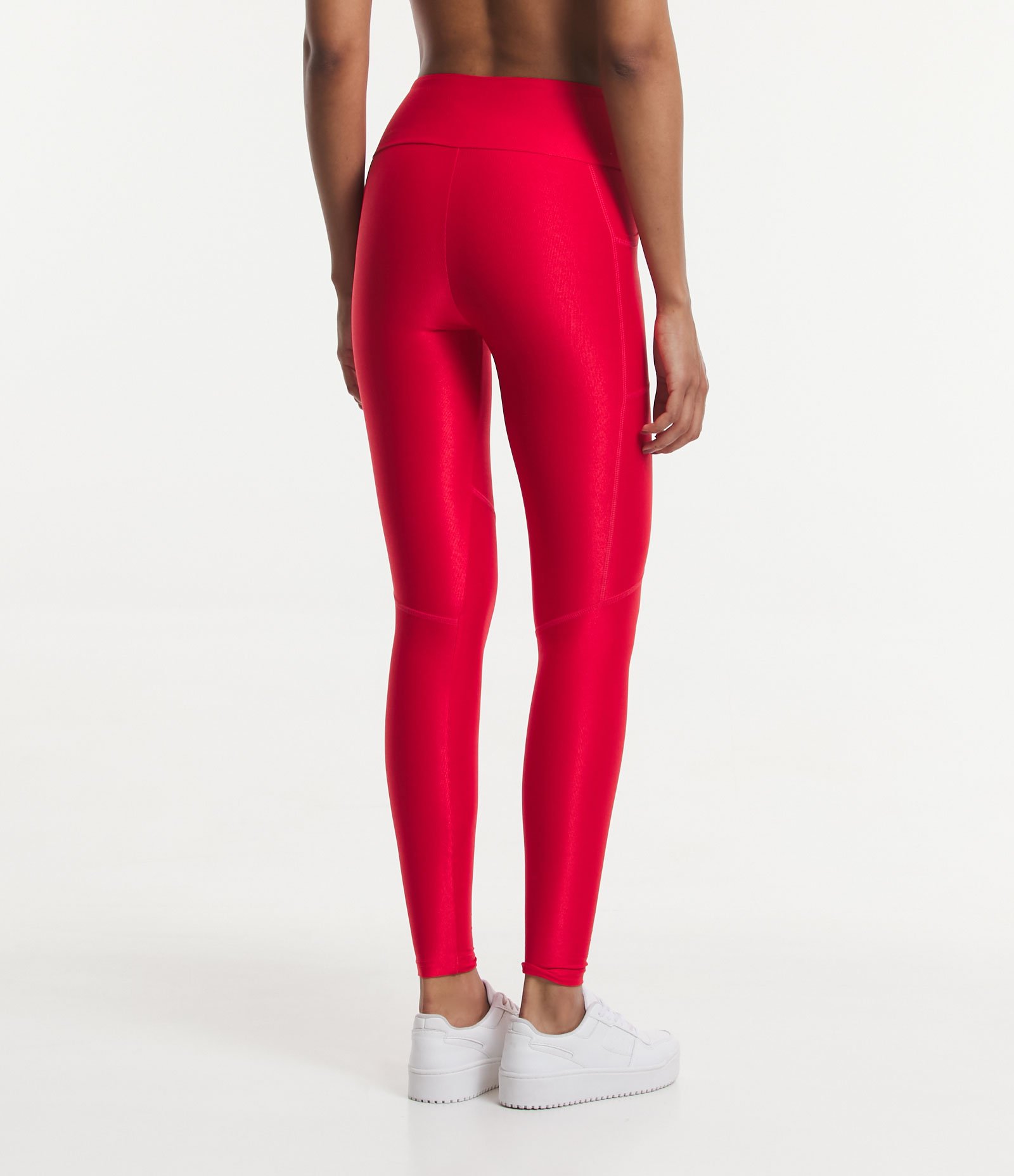 Calça Legging Esportiva com Textura Canelada e Recortes Vermelho 3