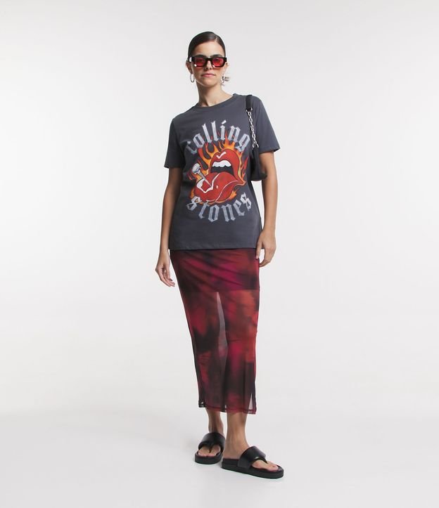 Camiseta Alongada em Meia Malha com Estampa Rolling Stones Cinza 2