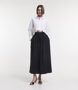 Saia Midi Evasê em Tricoline com Fechamento em Zíper na Lateral