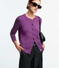 Cardigan Básico em Tricô com Abotoamento Frontal