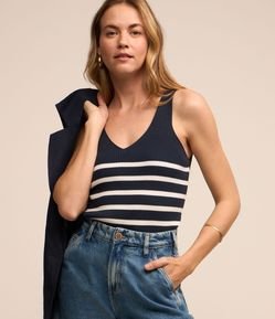 Blusa Sem Manga em Tricô Canelado com Listras Horizontais