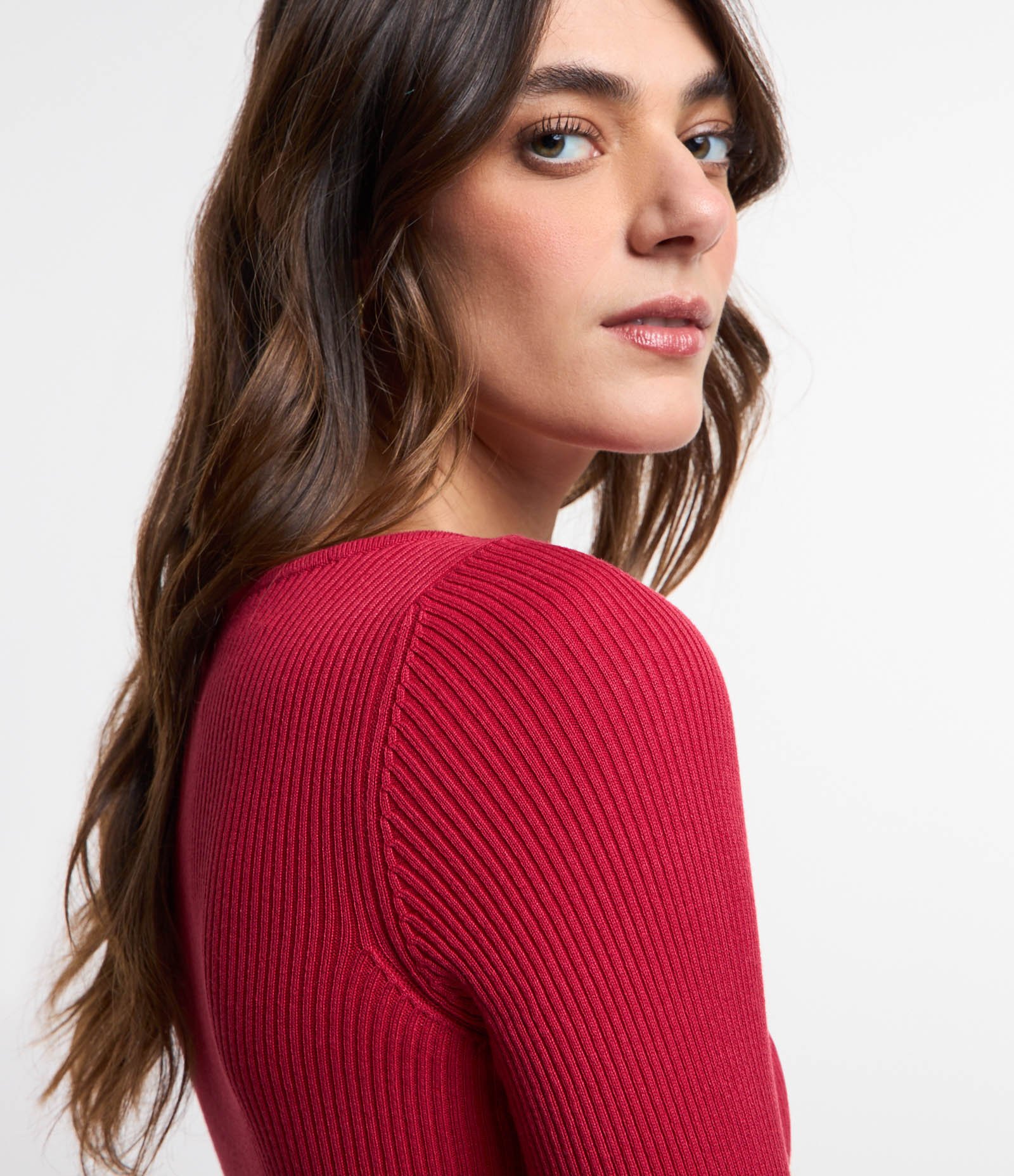 Vestido Midi Justo em Tricô com Gola Canoa Vermelho 3