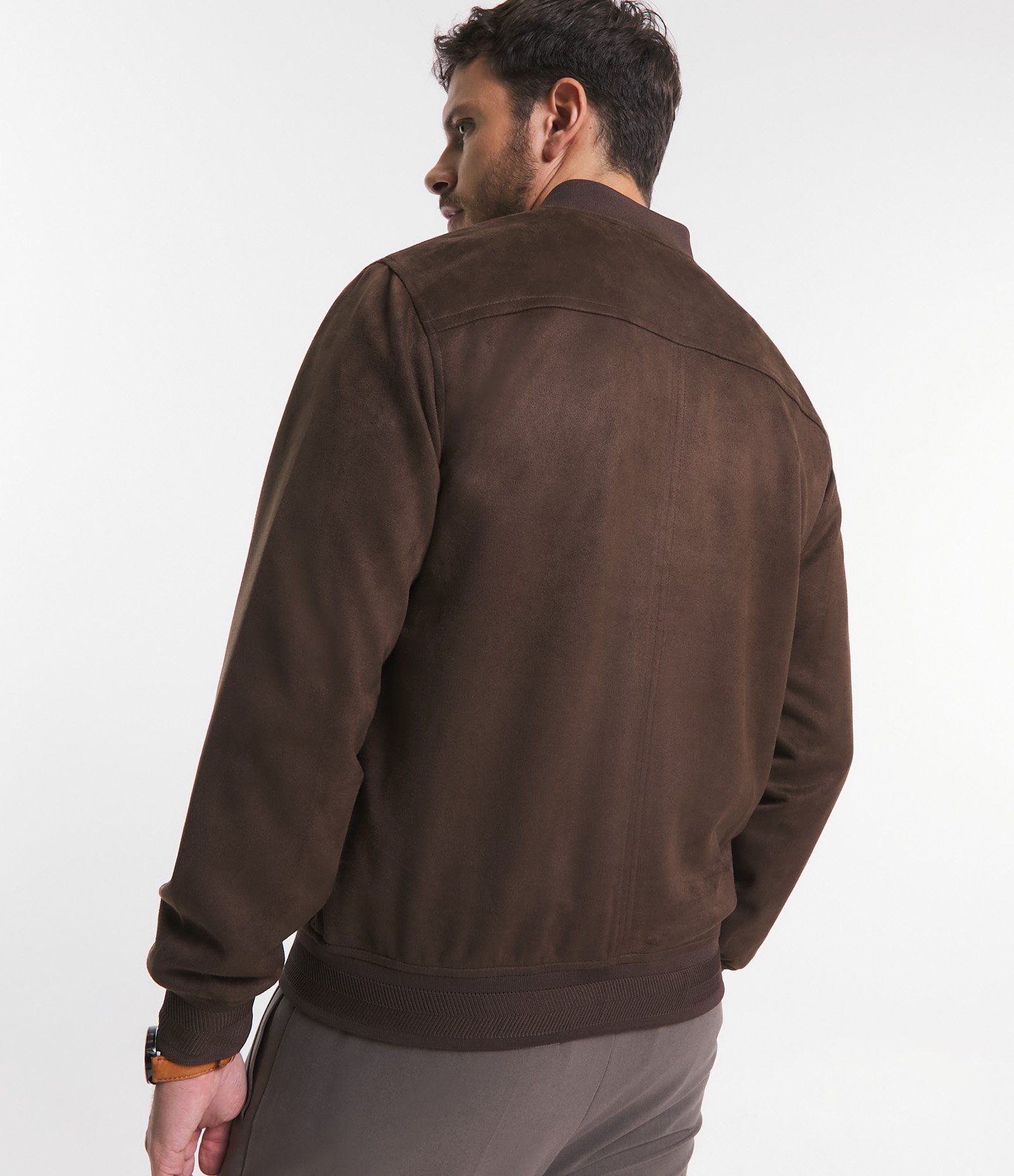 Jaqueta Bomber com Zíper e Bolsos Marrom 8