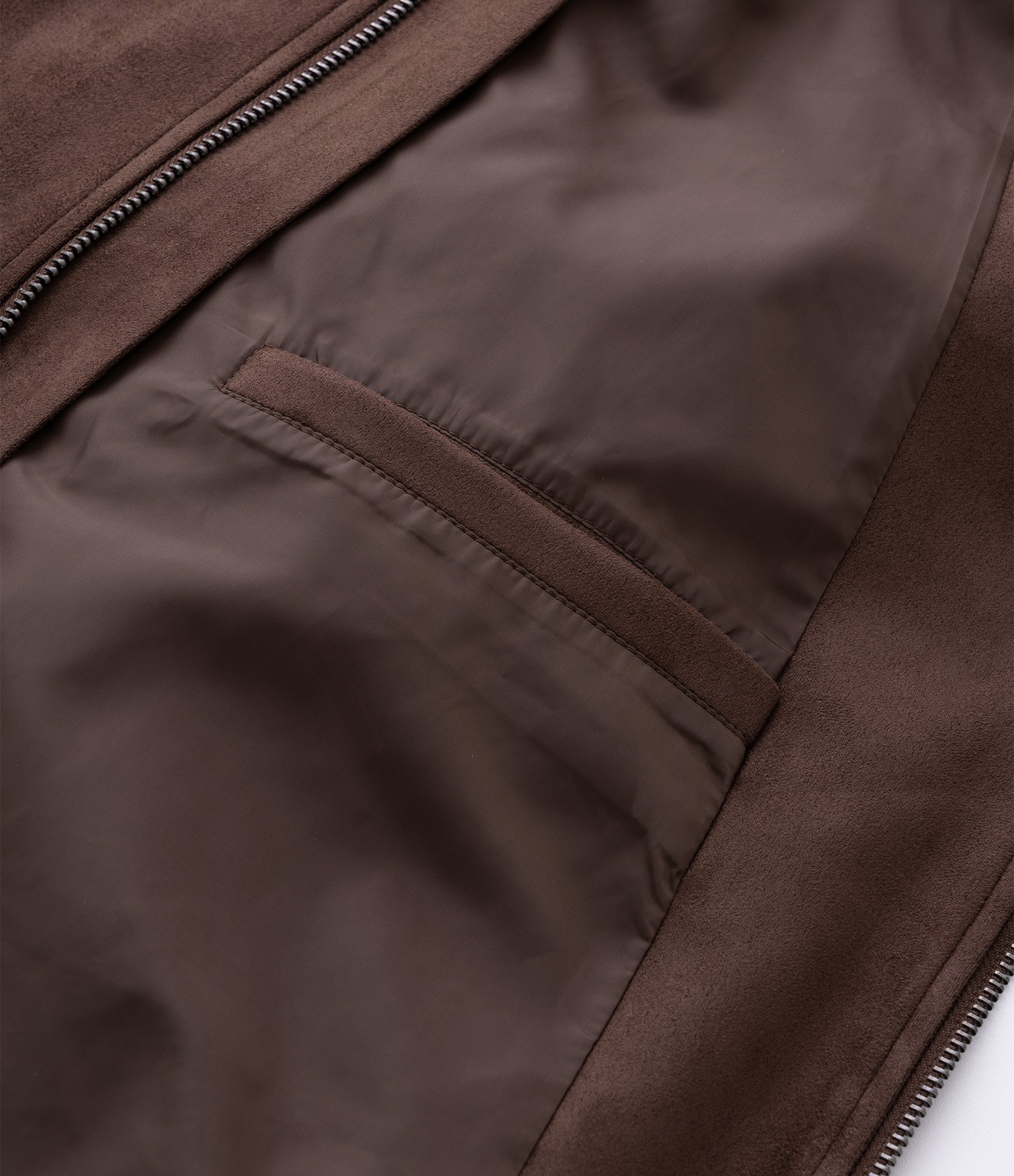 Jaqueta Bomber com Zíper e Bolsos Marrom 14