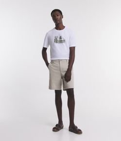 Bermuda Reta em Sarja com Elástico no Cós e Barra Italiana