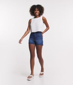 Short Cintura Alta em Jeans com Cordão e Barra a Fio