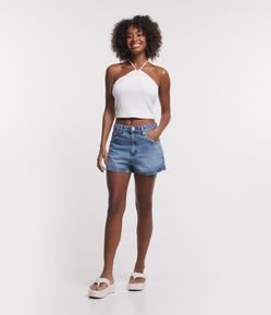 Short Cintura Alta em Jeans com Pingente de Nuvem