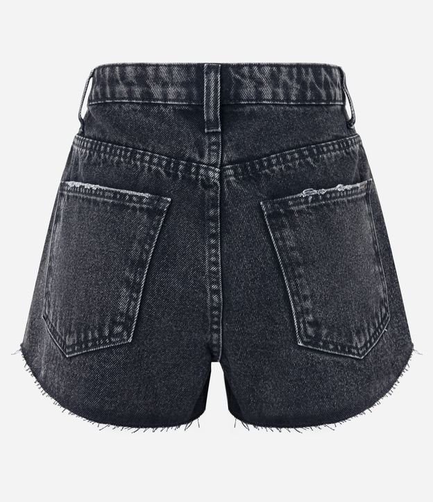 Short Saia Jeans com Bolso de Lapela e Barra Desfiada Preto 6