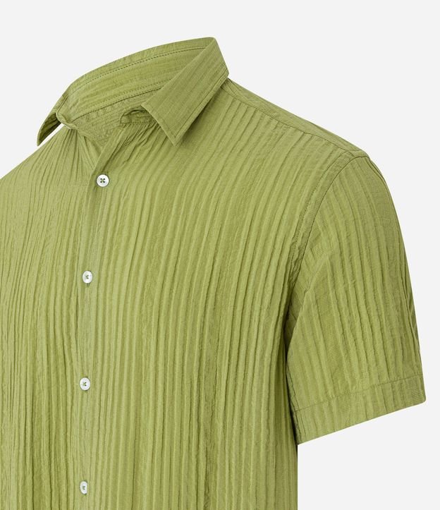 Camisa Regular em Viscose com Textura Canelada Verde 8