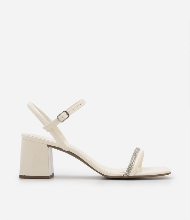 Sandália Tiras em Material Sintético com Salto Médio e Fechamento Fivela