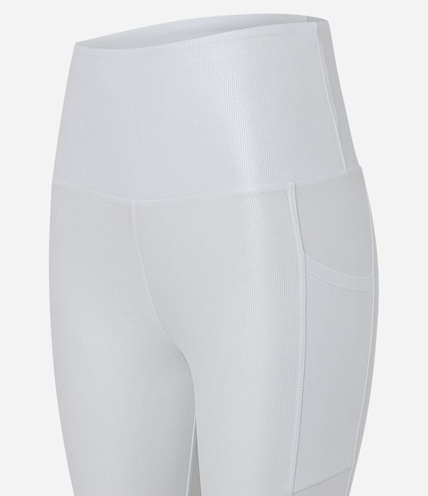 Calça Legging Esportiva em Poliamida com Textura Canelada e Bolso Lateral  Branco