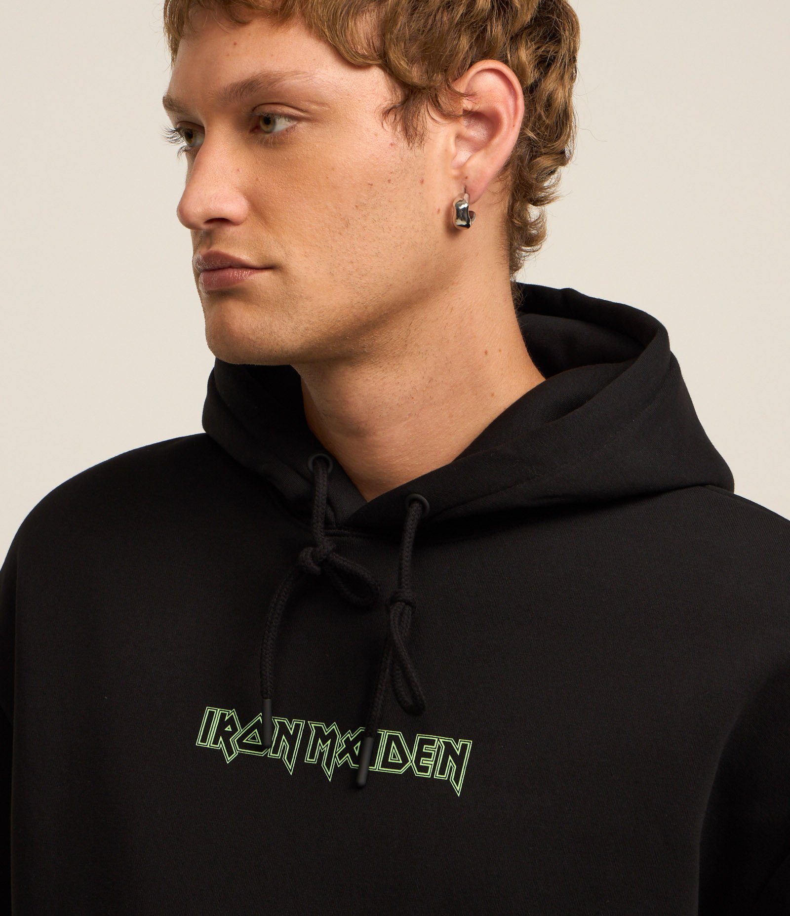 Blusão Balloon em Moletom com Forro Fleece e com Estampa Iron Maiden Preto 4