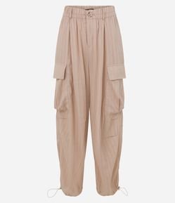 Calça Cintura Alta em Tricoline com Textura Jacquard