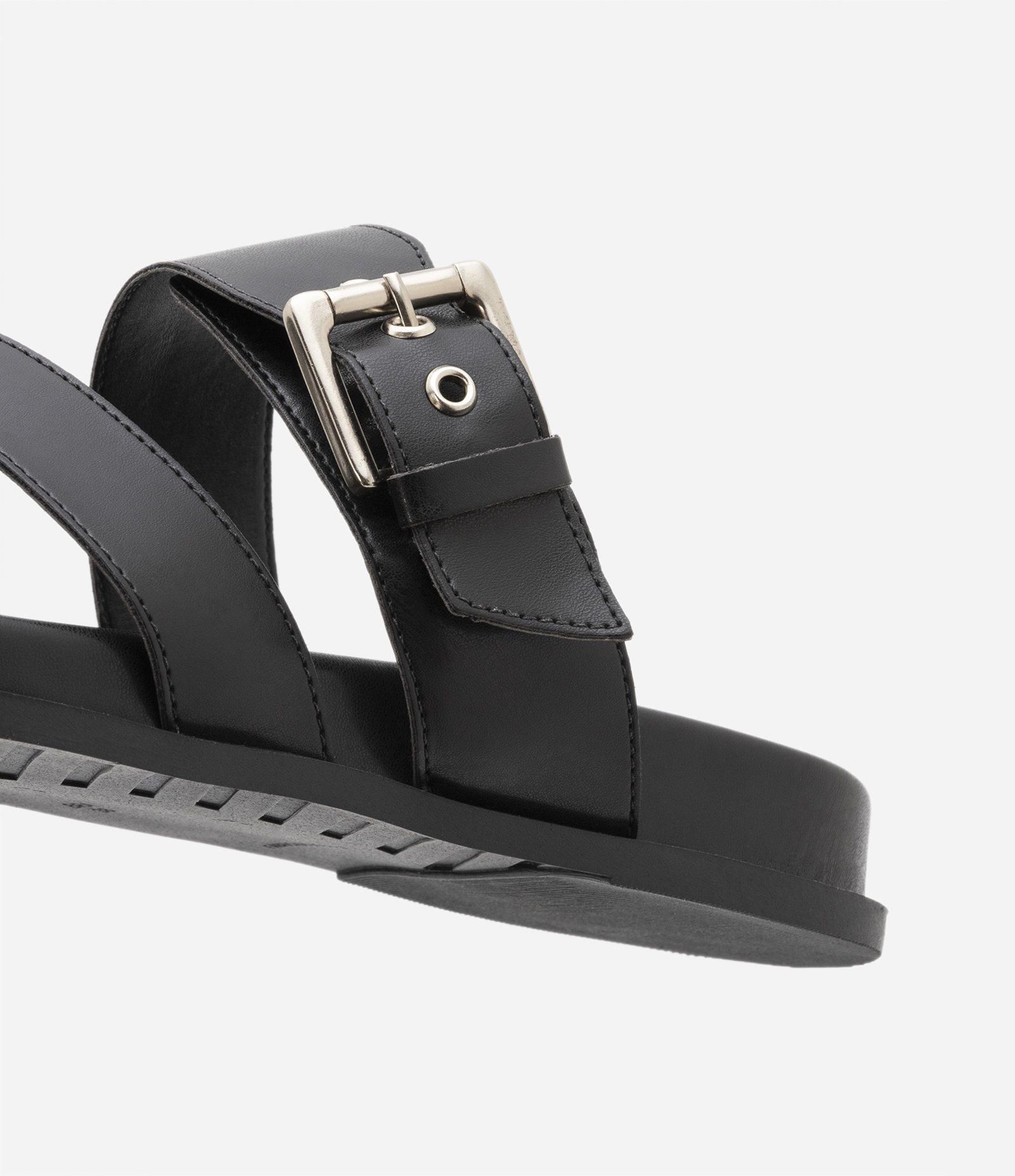 Sandália Rasteira com Fivela e Tira em H Preto 5