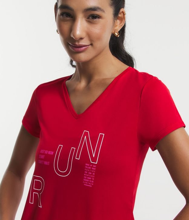 Camiseta Esportiva em Crepe com RUN Lettering Estampado Vermelho 4