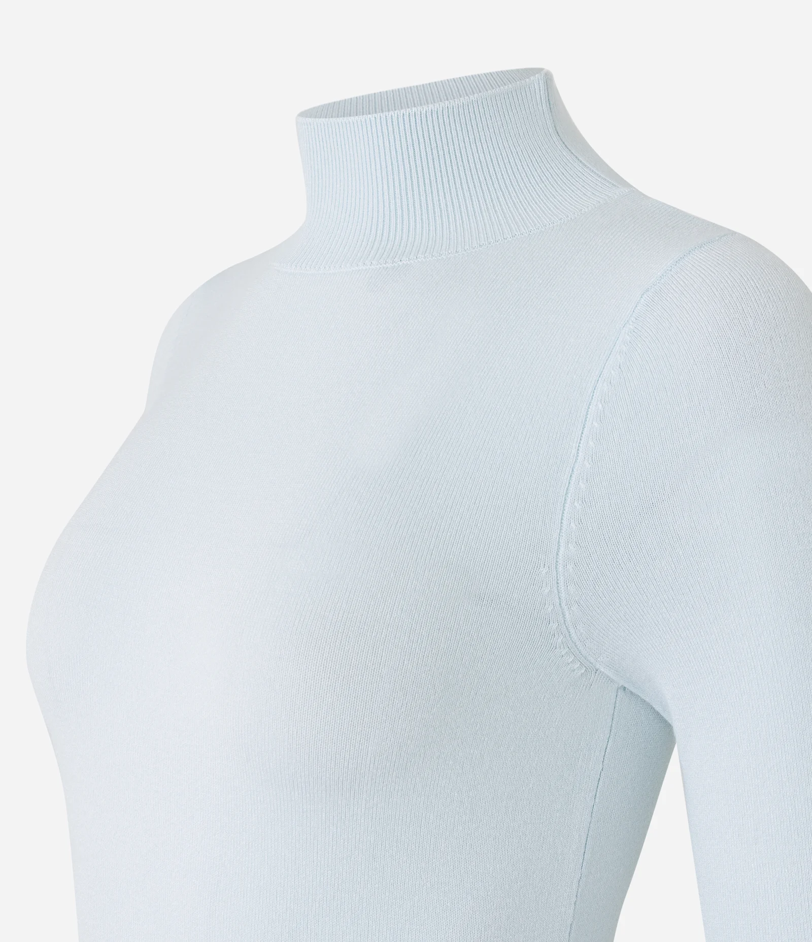 Blusa Básica em Tricô com Golinha Alta 7