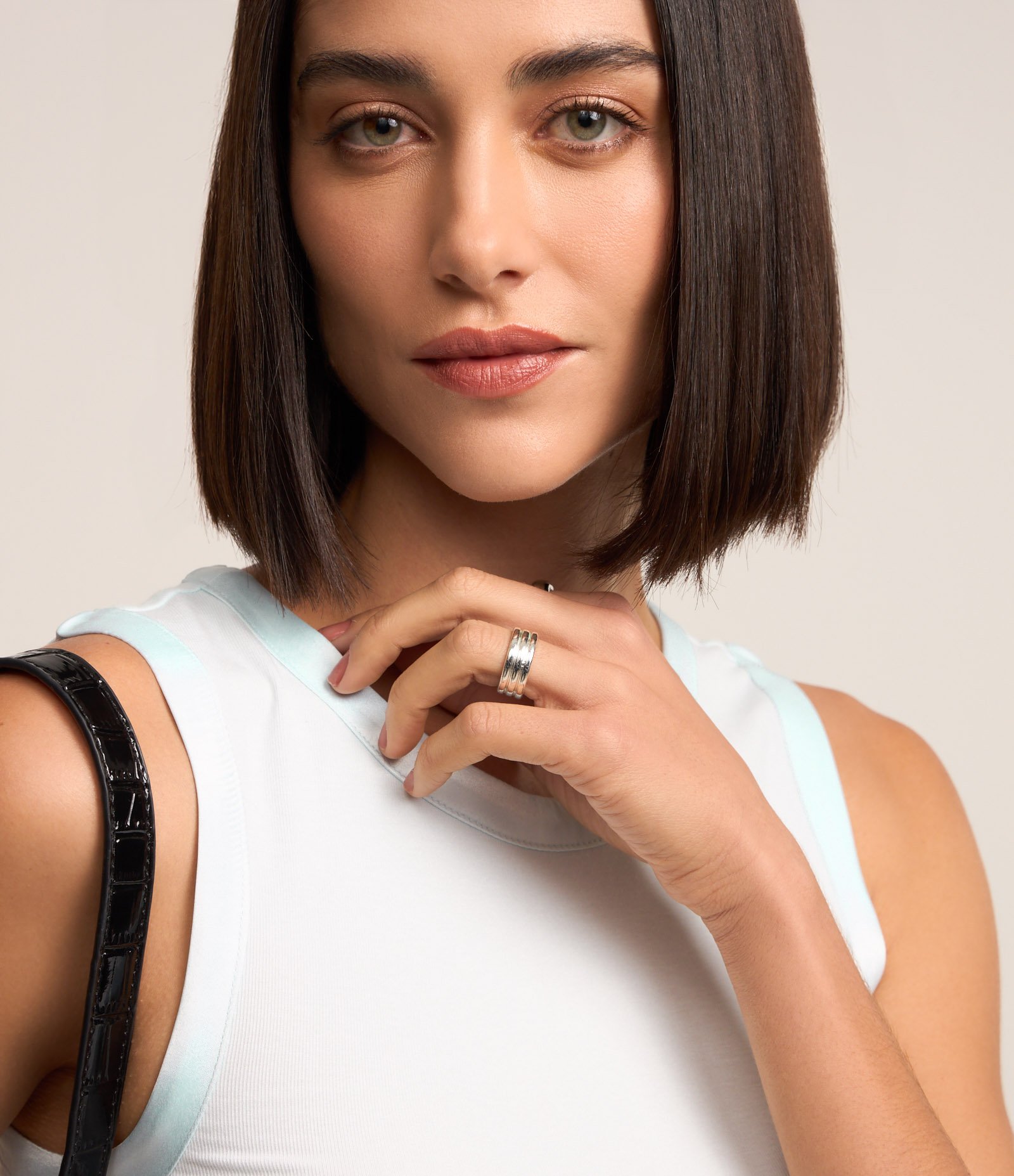 Blusa em Viscose com Cava Acetinada Azul Bebê 4