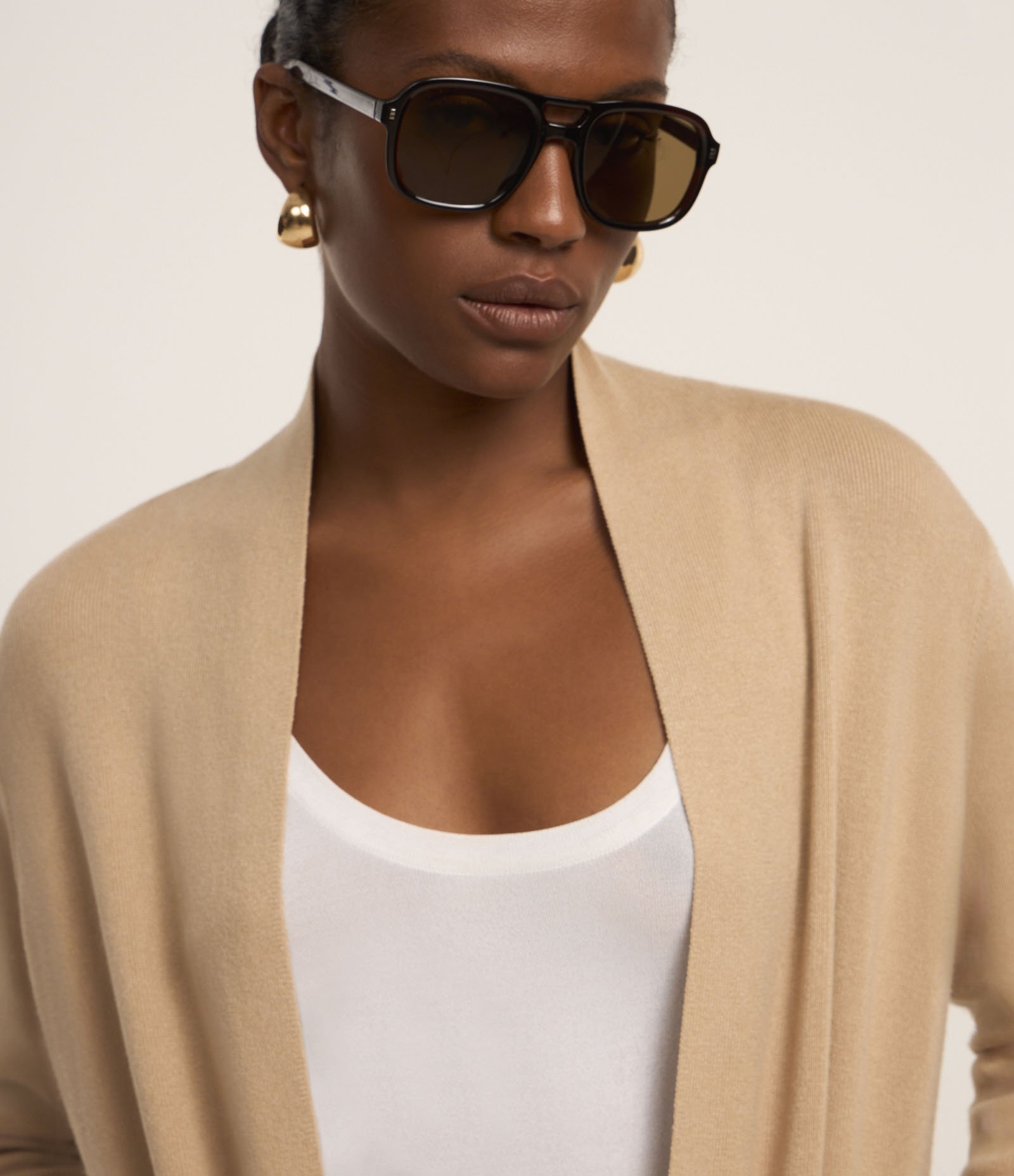 Cardigan Alongado em Tricô com Bolsos 3