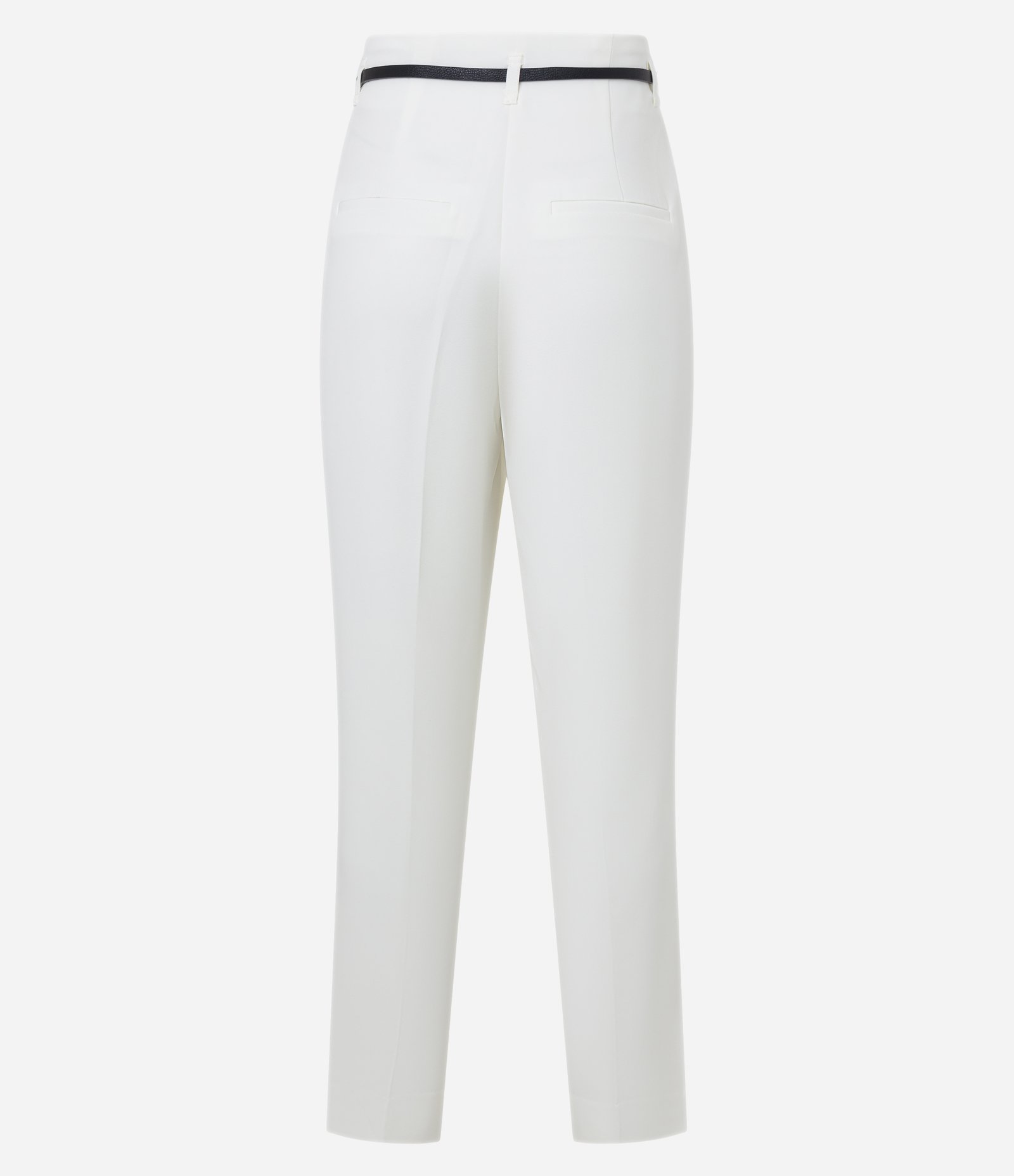 Calça Cenoura Alfaiatada com Cintinho em Material Sintético 7