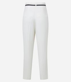 Calça Cenoura Alfaiatada com Cintinho em Material Sintético