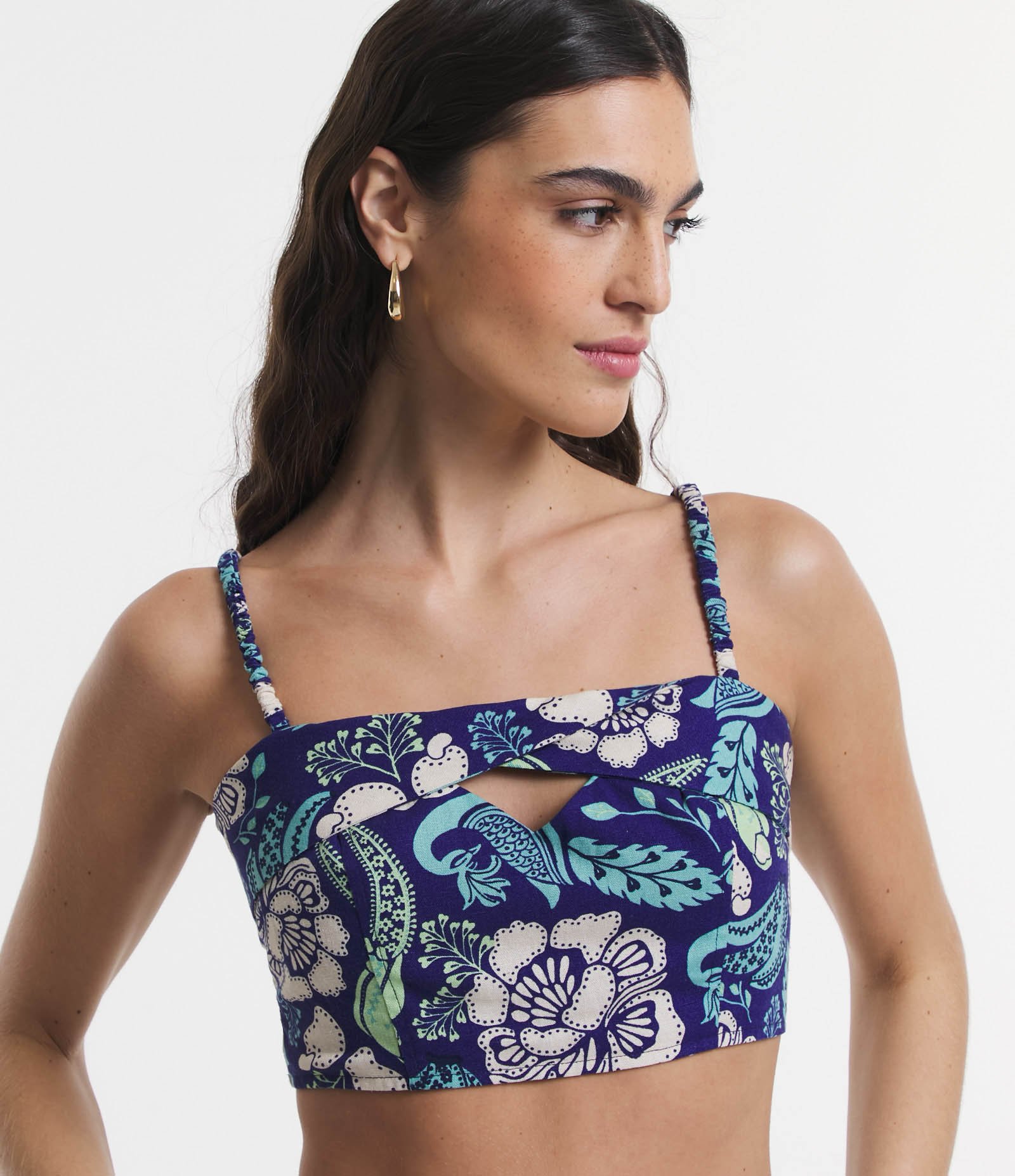 Top de Alça em Linho com Vazado e Flores Paisley Estamapdas Azul 4