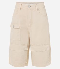 Bermuda Alongada Cargo em Sarja