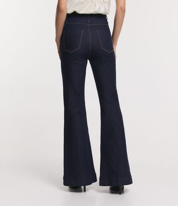 Calça Flare em Jeans com Recorte na Perna Azul 3