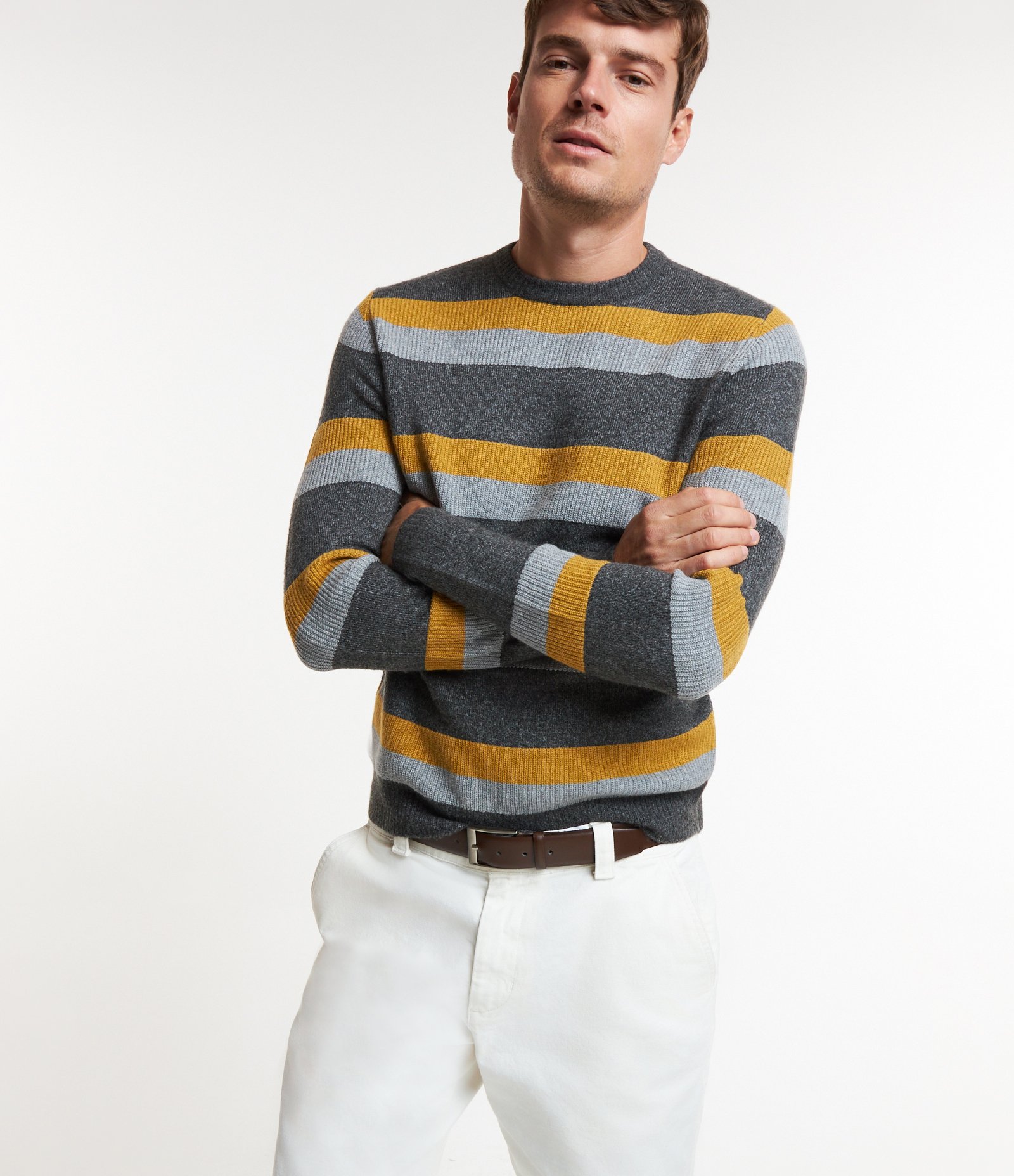 Suéter em Tricô com Estampa Listrada Cinza/ Amarelo 2