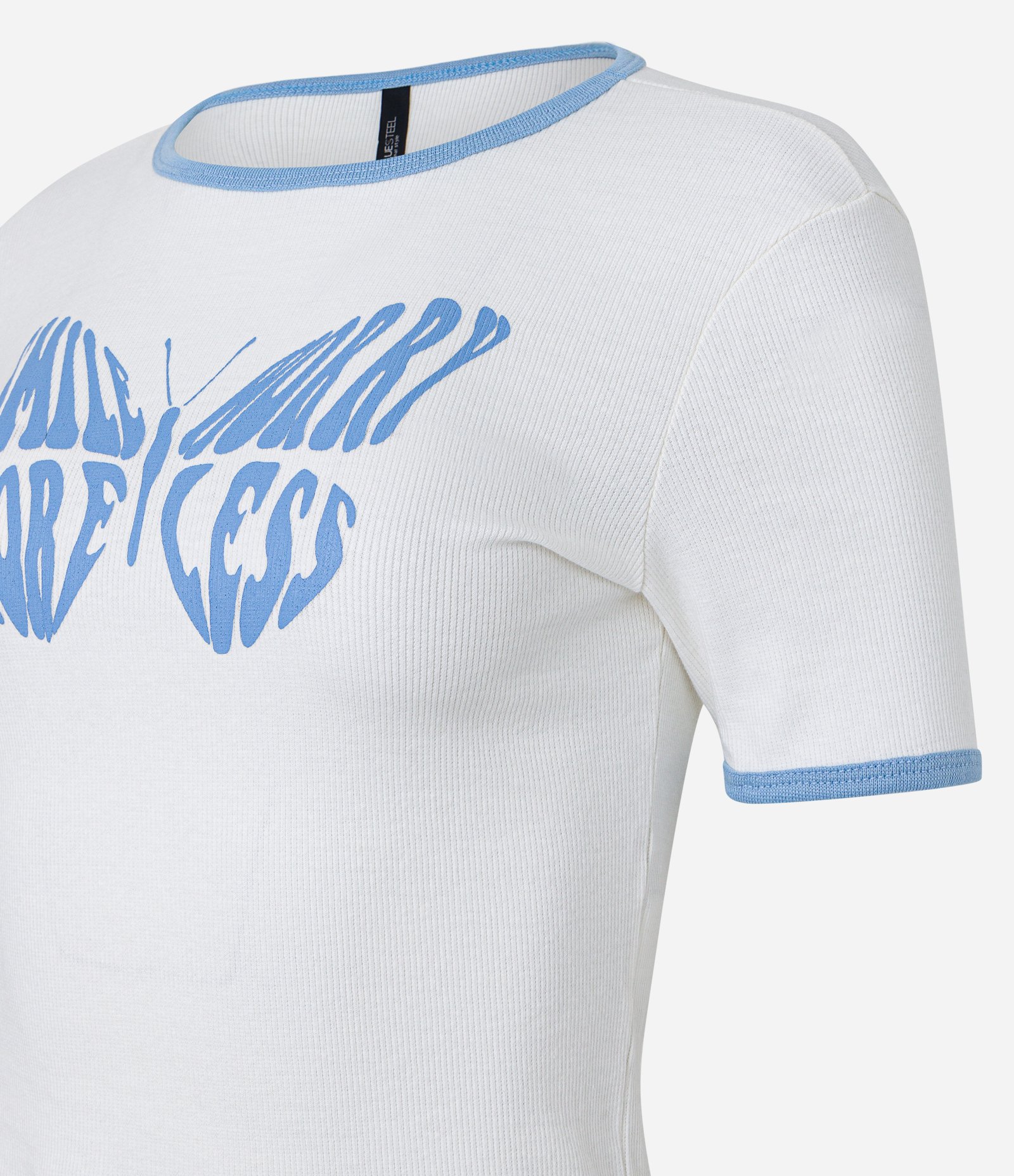 Camiseta Baby Look em Ribana com Estampa Borboleta Branco Neve 6