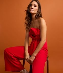 Macacão Wide Leg em Viscolinho  com Laço Robusto