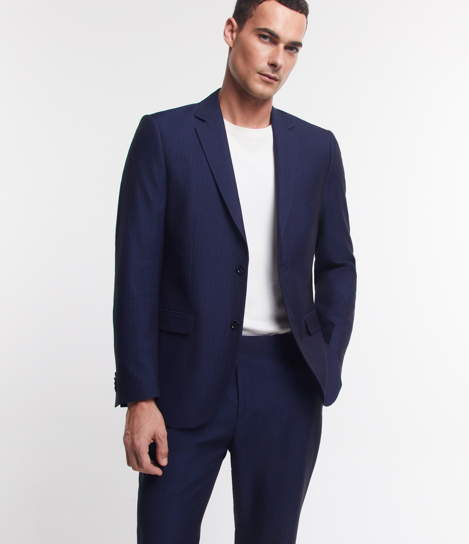 Paletó em Tricoline com Estampa Risca de Giz Azul Marinho 1