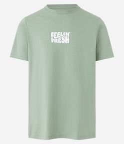 Camiseta Regular em Meia Malha com Lettering Feeling Fresh