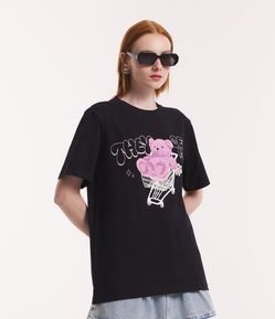 Camiseta Alongada em Meia Malha com Estampa Urso no Carrinho