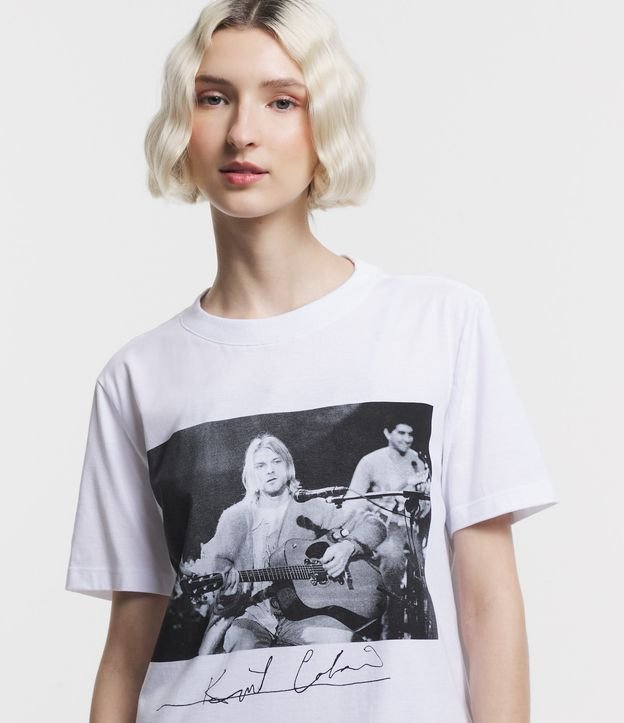 Camiseta Alongada em Meia Malha com Estampa Kurt Cobain Branco 4