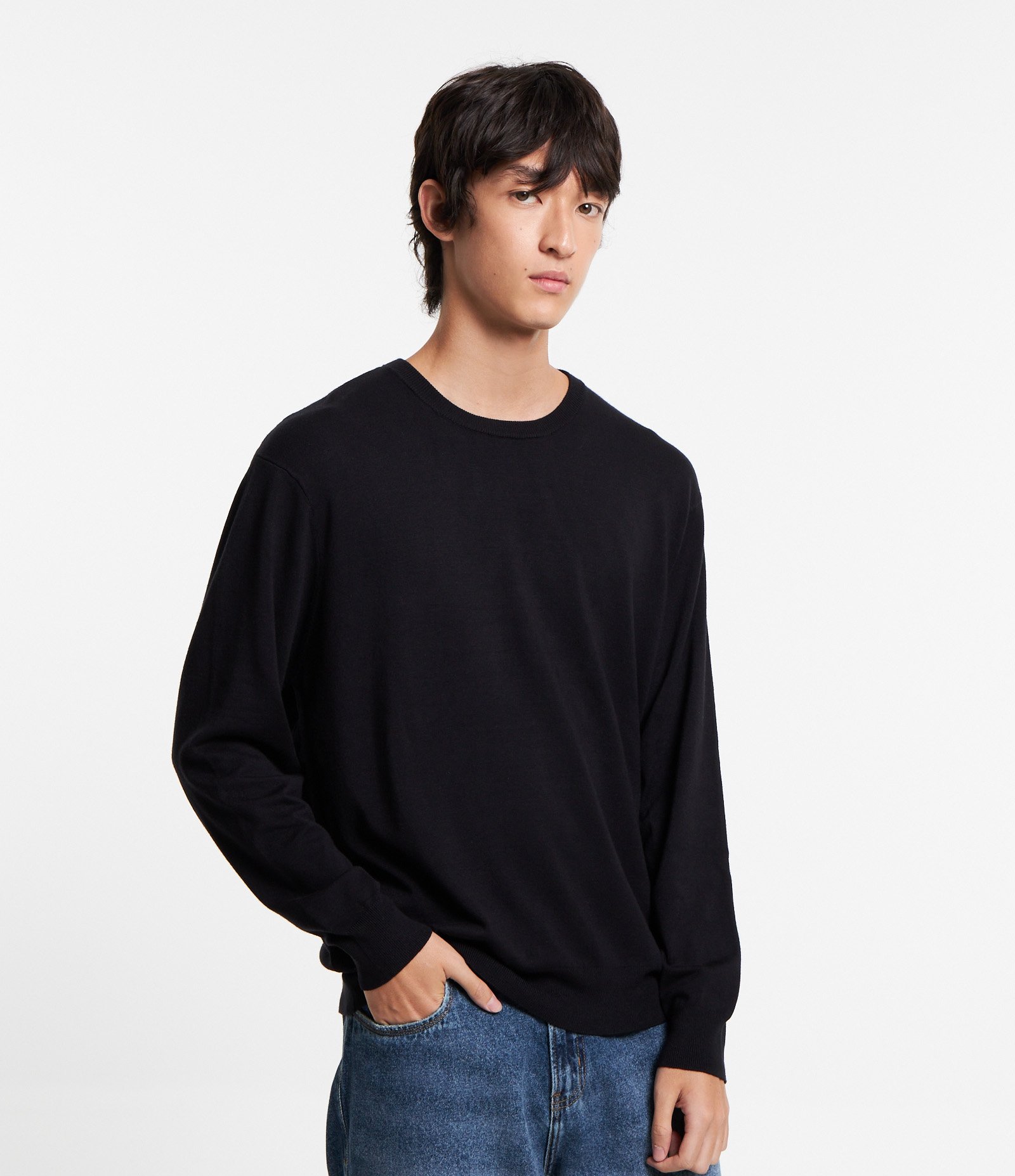 Suéter Comfort em Tricô com Gola Redonda Preto 1